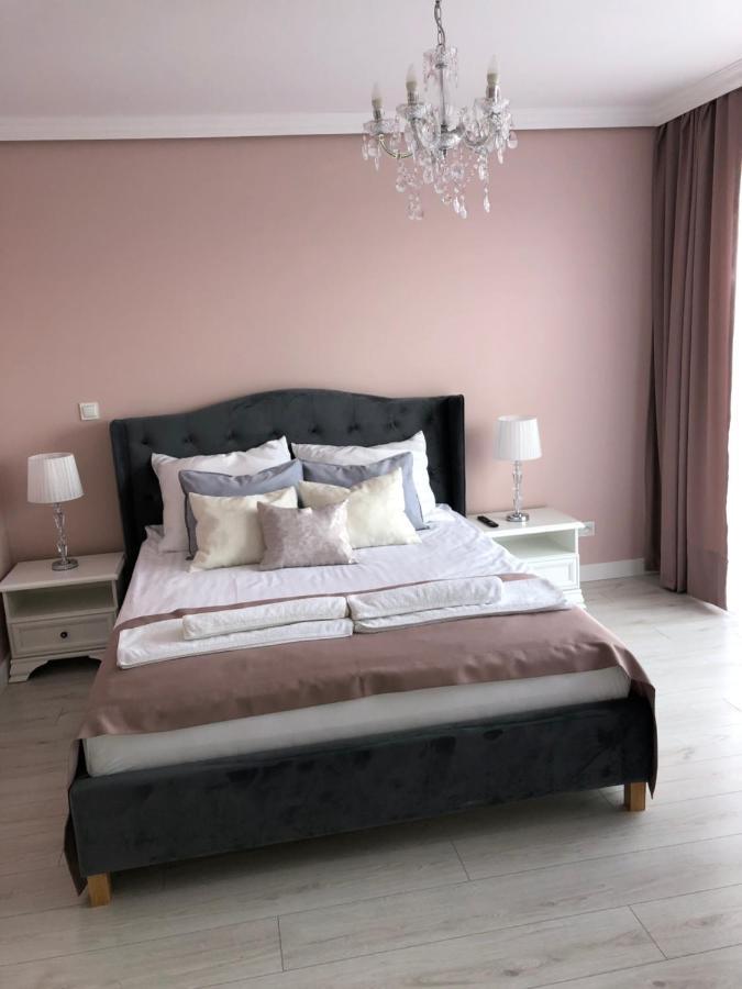 Maja Apartment *